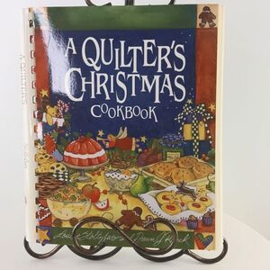 A quilters Christmas cookbook by Louise Stoltzfus and Dawn J. Ranck